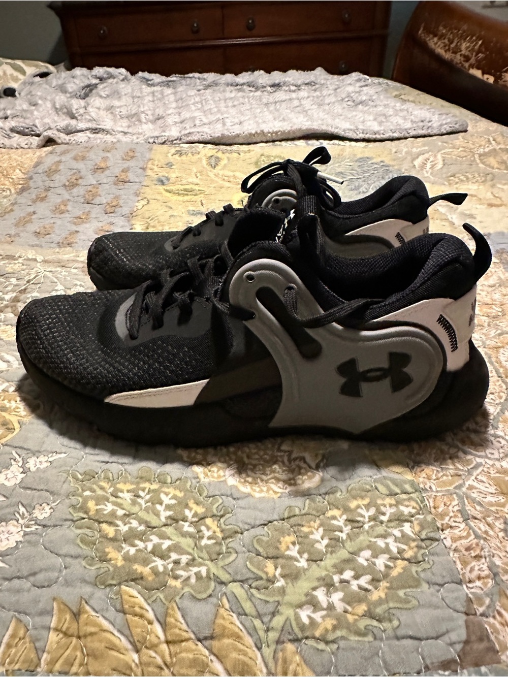 Under Armour Kids Black and Gray and white Sneakers with White Accent